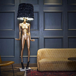 Лампа MANNEQUIN LAMP с абажуром модельный позинг варинант исполнения - 2 | Loft Concept в Челябинске
