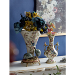 Ваза белого цвета из фарфора с цветочным рисунком и бронзовыми ручками с фигурками птиц Eden Garden porcelain and bronze варинант исполнения - 6 | Loft Concept в Челябинске