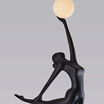 Торшер черная статуэтка Девушка Girl Carries Light Balls варинант исполнения - 2 | Loft Concept в Челябинске