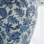 Ваза с крышкой и бело-синим цветочным узором Blue & White Ornament  варинант исполнения - 6 | Loft Concept в Челябинске