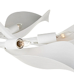 Потолочный светильник с плафонами в виде белых лепестков Delicate Flower варинант исполнения - 1 | Loft Concept в Челябинске