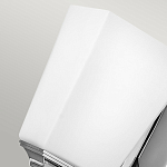 Бра с белым матовым плафоном на прямоугольном основании цвета хром Hinkley варинант исполнения - 4 | Loft Concept в Челябинске