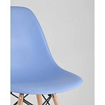 Пластиковый стул на ножках из массива бука Eames Blue варинант исполнения - 2 | Loft Concept в Челябинске