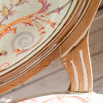 Барный стул из массива бука светло-зеленый с растительным орнаментом Raffael Angel Green Bar stool варинант исполнения - 3 | Loft Concept в Челябинске