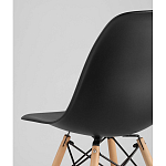 Пластиковый стул на ножках из массива бука Eames Black варинант исполнения - 3 | Loft Concept в Челябинске