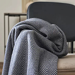 Плед из шерсти мериноса темно-синего цвета 130×180 см Indigo Waves варинант исполнения - 6 | Loft Concept в Челябинске