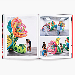 Книга по искусству Yayoi Kusama: I Spend Each Day Embracing Flowers варинант исполнения - 10 | Loft Concept в Челябинске