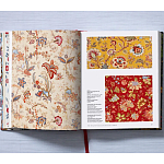 Подарочная  Книга для дизайнеров The Book of Printed Fabrics. 16th - today XXL варинант исполнения - 7 | Loft Concept в Челябинске