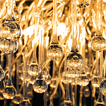 Люстра подвесная с прозрачными стеклянными подвесками в форме капель Диаметр 100 см Droplet Chandelier варинант исполнения - 10 | Loft Concept в Челябинске