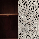 Шкаф с орнаментом ручная резьба из дерева Indian Antique Furniture  варинант исполнения - 3 | Loft Concept в Челябинске