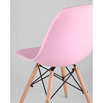 Пластиковый стул на ножках из массива бука Eames Pink варинант исполнения - 3 | Loft Concept в Челябинске