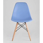 Пластиковый стул на ножках из массива бука Eames Blue варинант исполнения - 4 | Loft Concept в Челябинске
