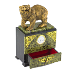 Часы настольные с декором в виде медведя и выдвижным ящиком из натурального камня Змеевик Bear Stone Clock варинант исполнения - 3 | Loft Concept в Челябинске