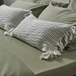 Чехол на подушку мятного цвета с бахромой и объемным узором Ethnic mix варинант исполнения - 5 | Loft Concept в Челябинске