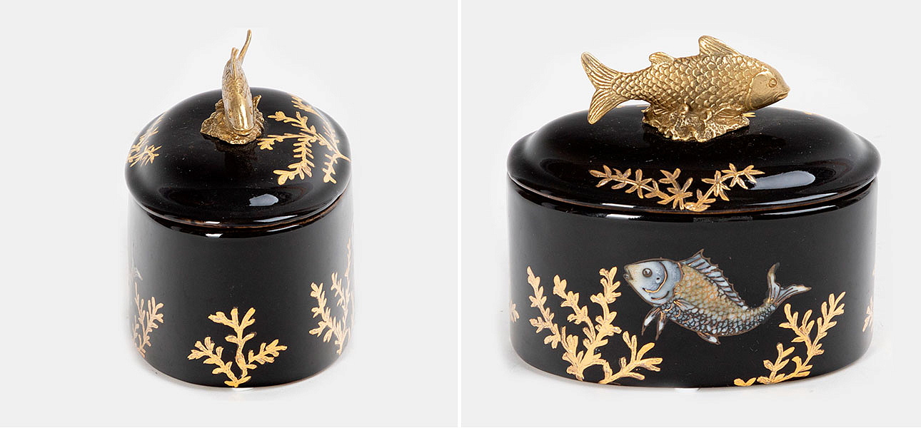Шкатулка черная фарфоровая Золотая Рыбка Gold fish Шкатулка черная фарфоровая Золотая Рыбка Gold fish - Loft-Concept в Челябинске