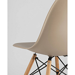 Пластиковый стул на ножках из массива бука Eames Beige варинант исполнения - 3 | Loft Concept в Челябинске