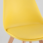 Стул с основой из пластика и мягким сиденьем Arvika Yellow варинант исполнения - 7 | Loft Concept в Челябинске