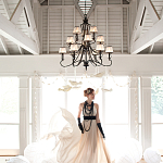 Люстра бронзового цвета с бежевыми абажурами из органзы в классическом стиле Hinkley варинант исполнения - 3 | Loft Concept в Челябинске