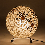 Настольная лампа из перламутра на металлическом каркасе Indonesian Ball варинант исполнения - 4 | Loft Concept в Челябинске
