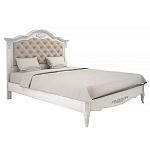 Кровать белая из массива бука с основанием и мягким изголовьем в стиле прованс White Provence варинант исполнения - 1 | Loft Concept в Челябинске