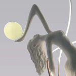 Торшер белая статуэтка Девушка Girl Carries Light Balls варинант исполнения - 1 | Loft Concept в Челябинске