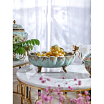 Чаша из голубого фарфора на бронзовых ножках с рисунком цветов и фигурками стрекоз Blue Garden варинант исполнения - 2 | Loft Concept в Челябинске