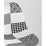 Пластиковый стул на ножках из массива бука Eames Черно-Белый Пэчворк варинант исполнения - 2 | Loft Concept в Челябинске