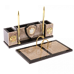 Настольный письменный набор из бежевого мрамора с часами и гербом Marble Accessory варинант исполнения - 2 | Loft Concept в Челябинске