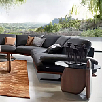 Дизайнерский журнальный стол c круглой столешницей на фигурном основании Usake варинант исполнения - 1 | Loft Concept в Челябинске