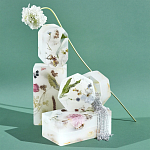 Шкатулка из эпоксидной смолы с цветами белая Epoxy Resin Rectangular Box White варинант исполнения - 4 | Loft Concept в Челябинске