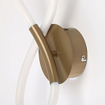 Бра с белым плафоном в форме восьмерки и круглым основанием Luke Lampco Tracer Lamp варинант исполнения - 4 | Loft Concept в Челябинске