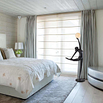 Торшер черная статуэтка Девушка Girl Carries Light Balls варинант исполнения - 3 | Loft Concept в Челябинске