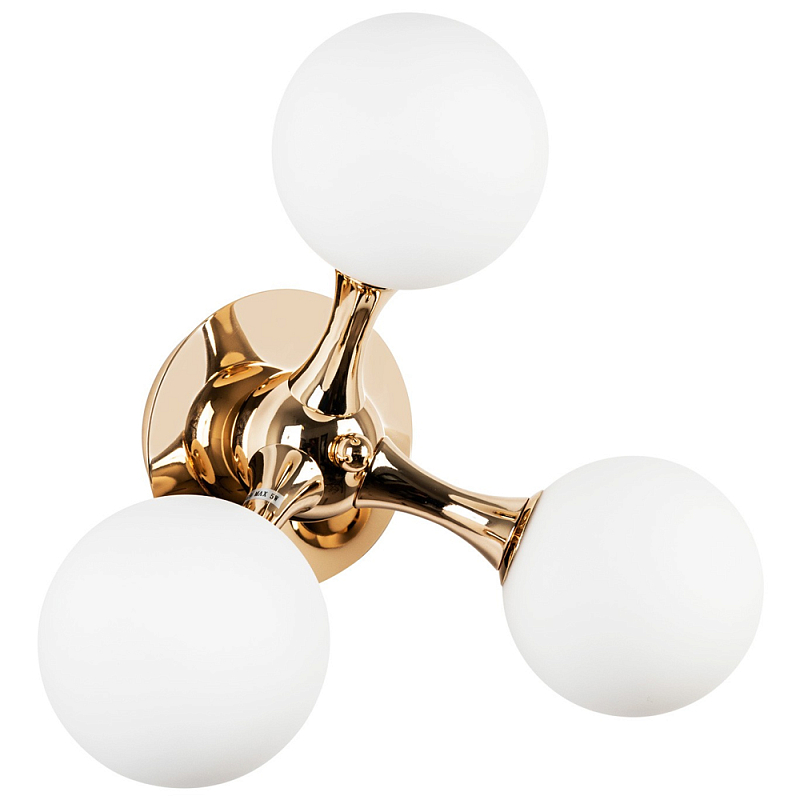 Бра с 3-мя плафонами из стеклянных шаров Pearls Suspension Gold Wall Lamp Глянцевое золото Белое матовое стекло Бра с 3-мя плафонами из стеклянных шаров Pearls Suspension Gold Wall Lamp Глянцевое золото Белое матовое стекло в Челябинске | Loft Concept