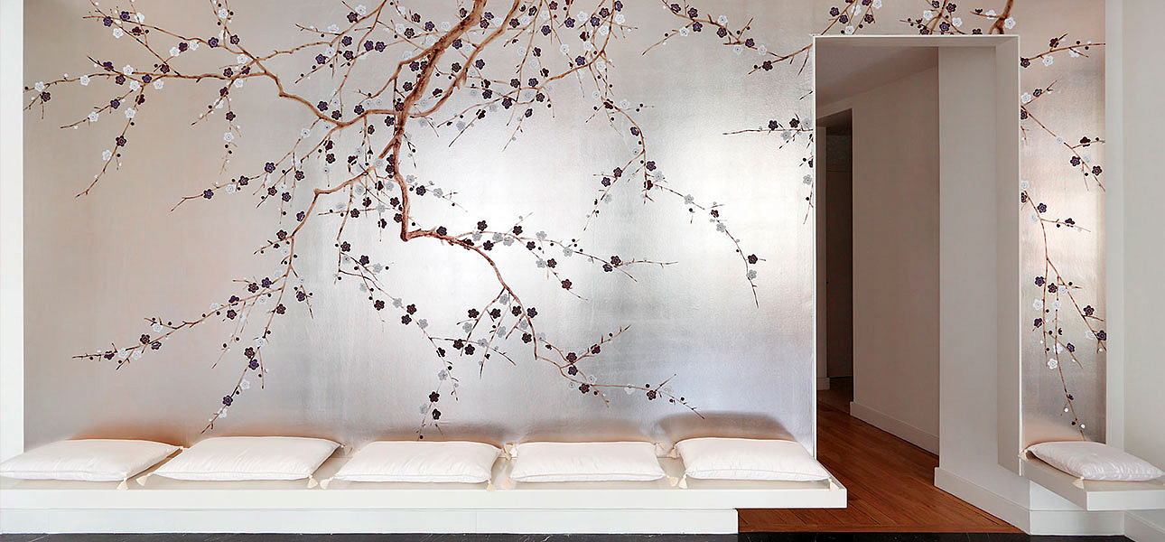 Обои ручная роспись Plum Blossom Lavender on Tarnished Silver gilded paper Обои ручная роспись Plum Blossom Lavender on Tarnished Silver gilded paper - Loft-Concept в Челябинске