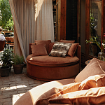 Кушетка круглая с обивкой из велюра коричневая Milky Brown Chair варинант исполнения - 8 | Loft Concept в Челябинске