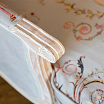 Кресло из массива бука серое с растительным орнаментом Raffael Floral Grey Armchair варинант исполнения - 3 | Loft Concept в Челябинске