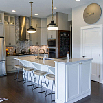 Подвесной светильник с круглым белым плафоном в индустриальном стиле Feiss варинант исполнения - 7 | Loft Concept в Челябинске