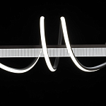 Люстра линейная черного цвета с волнообразным металлическим элементом Luke Lampco Tracer Lamp варинант исполнения - 6 | Loft Concept в Челябинске