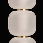 Подвесной светильник с 3-мя округлыми матовыми плафонами из белого стекла Golden Swirl варинант исполнения - 6 | Loft Concept в Челябинске