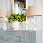 Настольная лампа с белым каркасом и тканевым абажуром Natural Stems варинант исполнения - 3 | Loft Concept в Челябинске