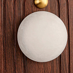 Настенный светильник с деревянным резным основанием Wood Wall Lamp варинант исполнения - 2 | Loft Concept в Челябинске