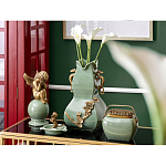 Ваза зеленого цвета из фарфора с бронзовыми ручками в виде драконов и рельефным цветочным декором Eden Garden porcelain and bronze варинант исполнения - 8 | Loft Concept в Челябинске