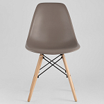 Пластиковый стул на ножках из массива бука Eames Cappuccino варинант исполнения - 3 | Loft Concept в Челябинске