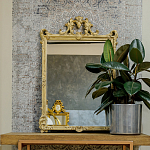 Зеркало настенное в раме бежевого цвета с эффектом старины Classic Ornament Mirror варинант исполнения - 2 | Loft Concept в Челябинске