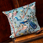 Подушка декоративная с изображением птицы в саду Chinoiserie Peacock in the Garden Cushion варинант исполнения - 2 | Loft Concept в Челябинске
