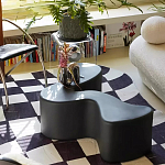 Дизайнерский журнальный стол чёрный изогнутой формы Alefy варинант исполнения - 1 | Loft Concept в Челябинске