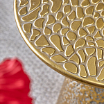 Журнальный столик с конусообразной основой и текстурной поверхностью золотого цвет Ethnic Metal варинант исполнения - 2 | Loft Concept в Челябинске