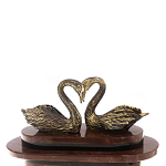 Часы настольные из натурального камня с декором в виде двух лебедей Swans Stone Clock варинант исполнения - 8 | Loft Concept в Челябинске