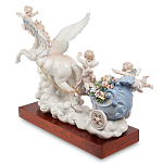 Статуэтка фарфоровая Небесная колесница Charming Statuette варинант исполнения - 2 | Loft Concept в Челябинске