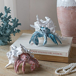 Статуэтка голубой рак с белой раковиной Marine Accessories варинант исполнения - 6 | Loft Concept в Челябинске